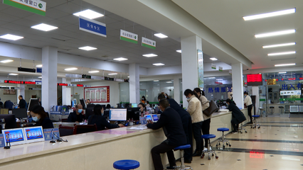 宜城市医保局 从‘有’到‘好’，惠民利民暖人心的信息咨询服务